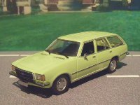 Rekord D Caravan lindgrün<br />Minichamps