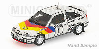 437894190.jpg (33.27 KiB) 6650 mal betrachtet © by Minichamps