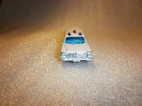 Matchbox Cadillac Ambulance-08.JPG