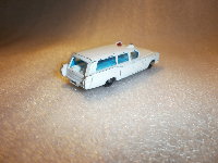 Matchbox Cadillac Ambulance-05.JPG