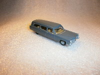 Praliné Cadillac Fleetwood 75 Kombi-07.JPG