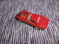 Greenlight 1-64 1970 Corvette C3-09.jpg